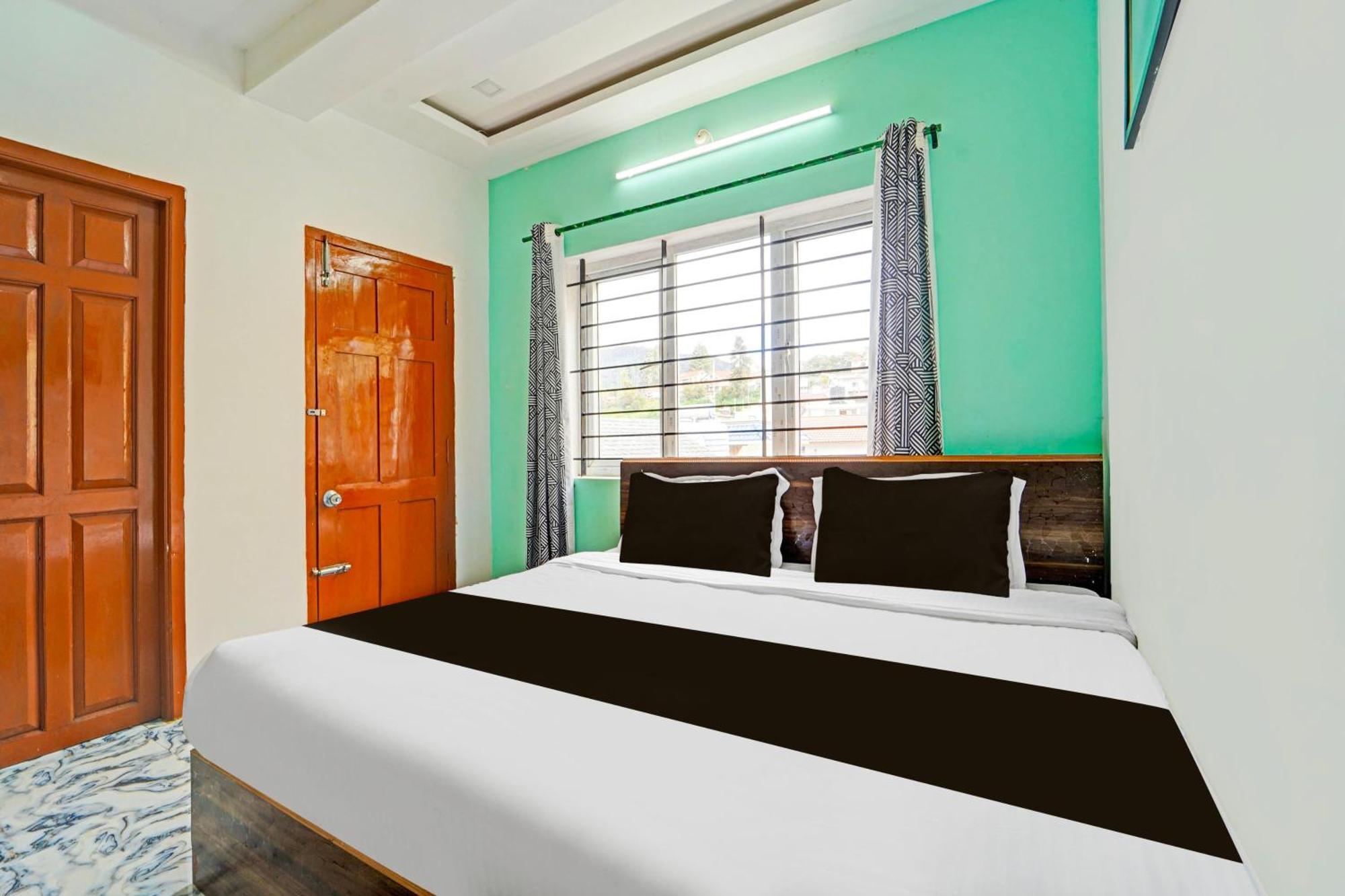 Hotel O Vijaynagar Road Formerly Anmol Peace Stay Ooty Exterior photo